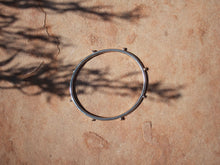 Load image into Gallery viewer, Eight Glob Bangle