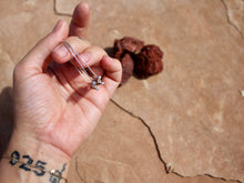 Load image into Gallery viewer, Strata Hoops